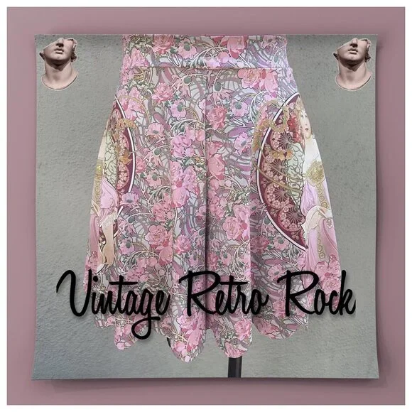 🔥SOLD🔥Blackmilk Pink Moon Shorties Shorts - Picture 1 of 10